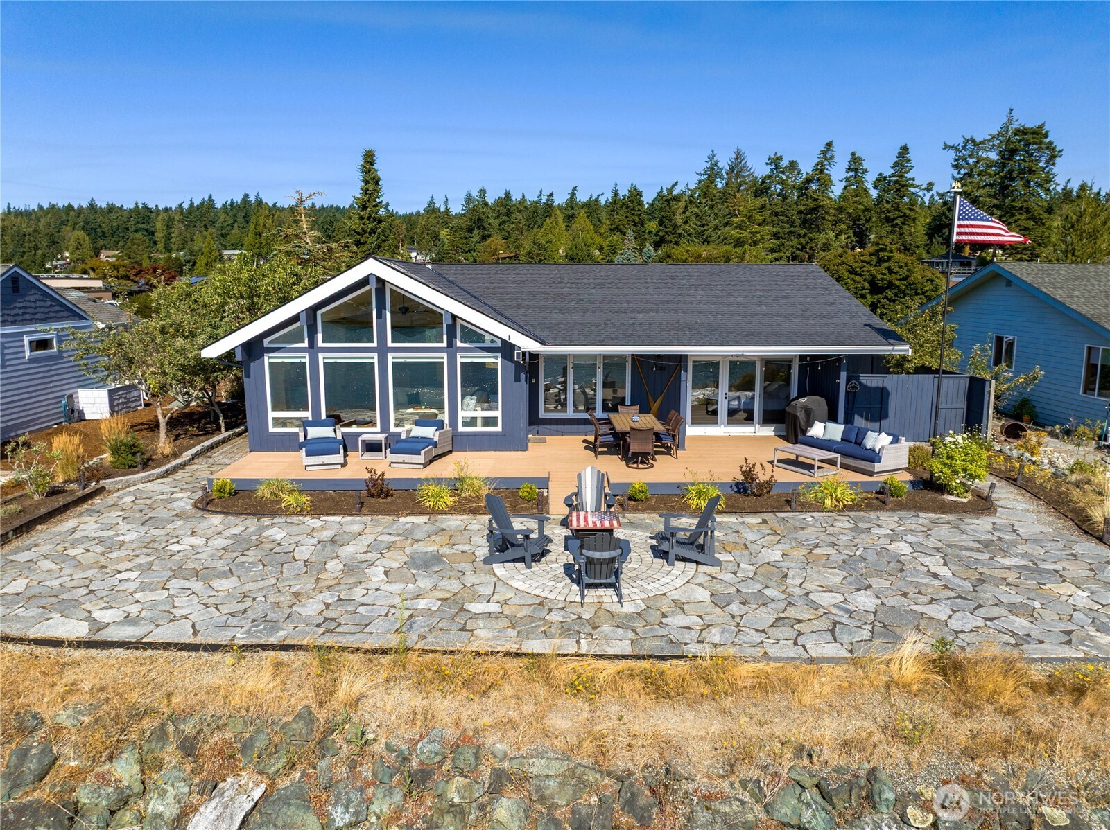 104 Chinook Place Property Photo 3