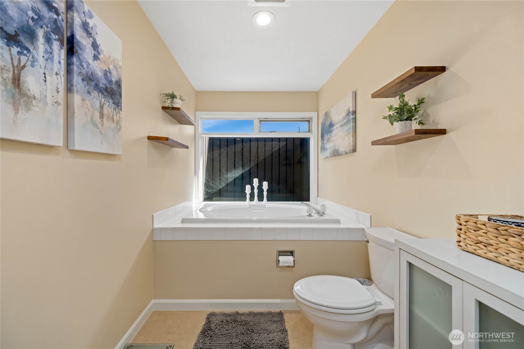 104 Chinook Place Property Photo 15