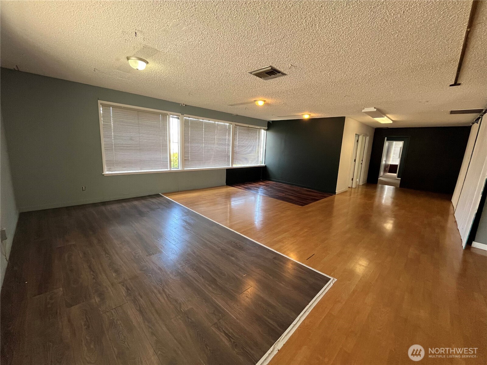 2502 Tacoma Avenue Unit B Property Photo 2