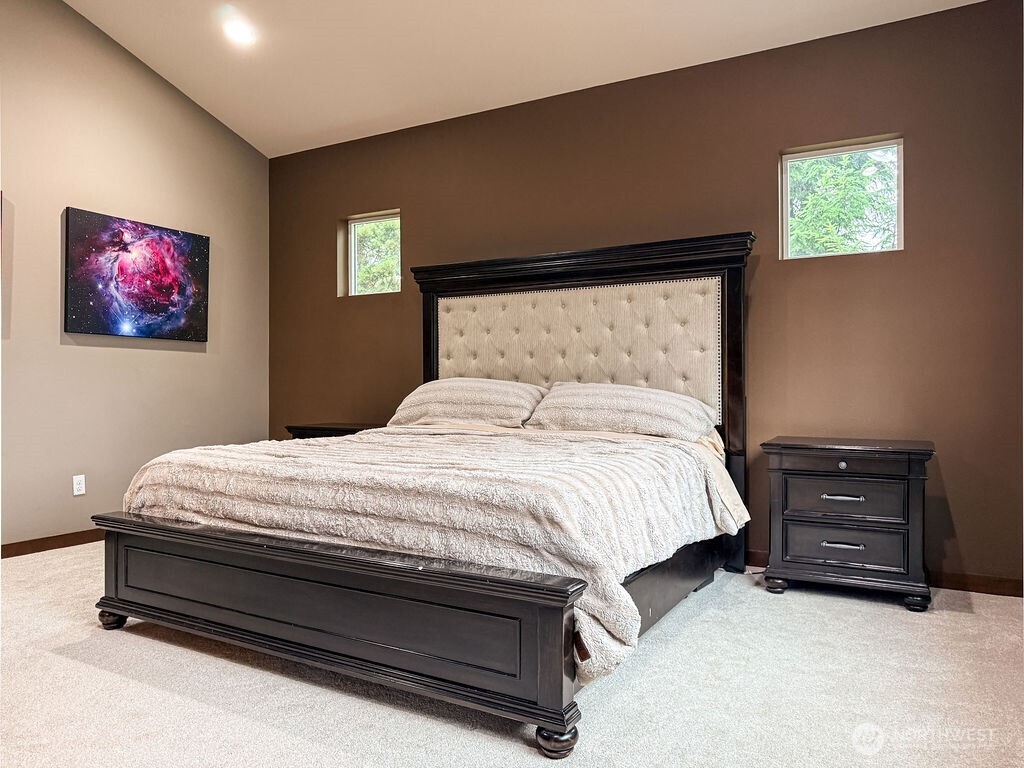 2824 93rd Place Property Photo 10