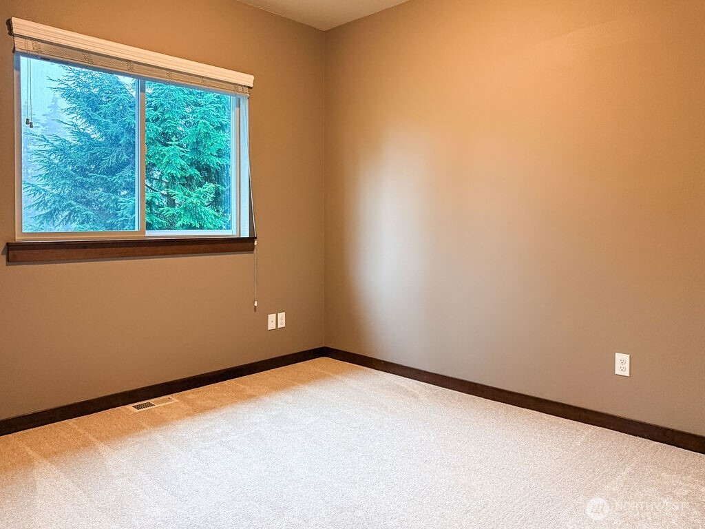 2824 93rd Place Property Photo 20