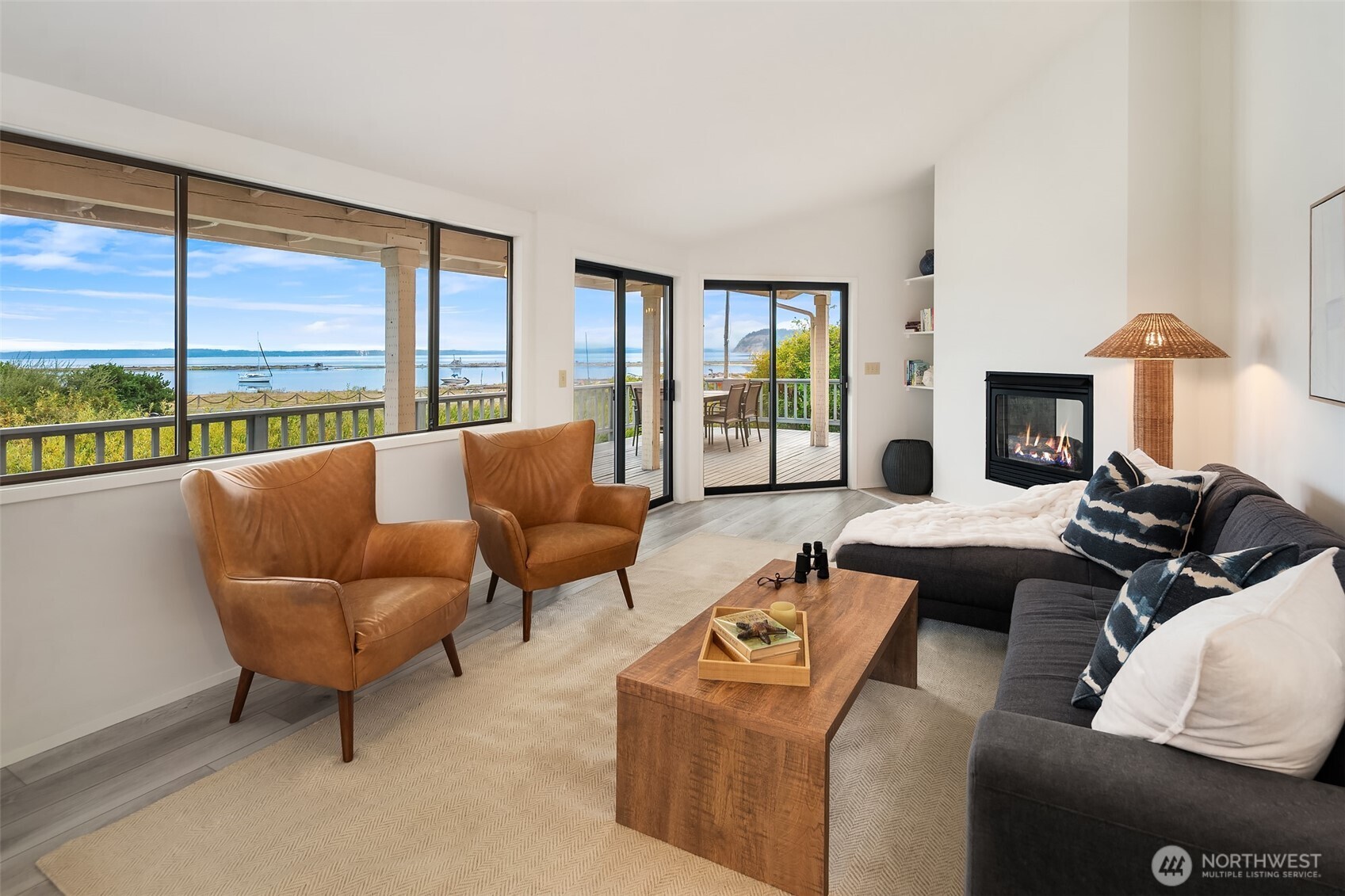 2682 Sunlight Beach Road Property Photo 4