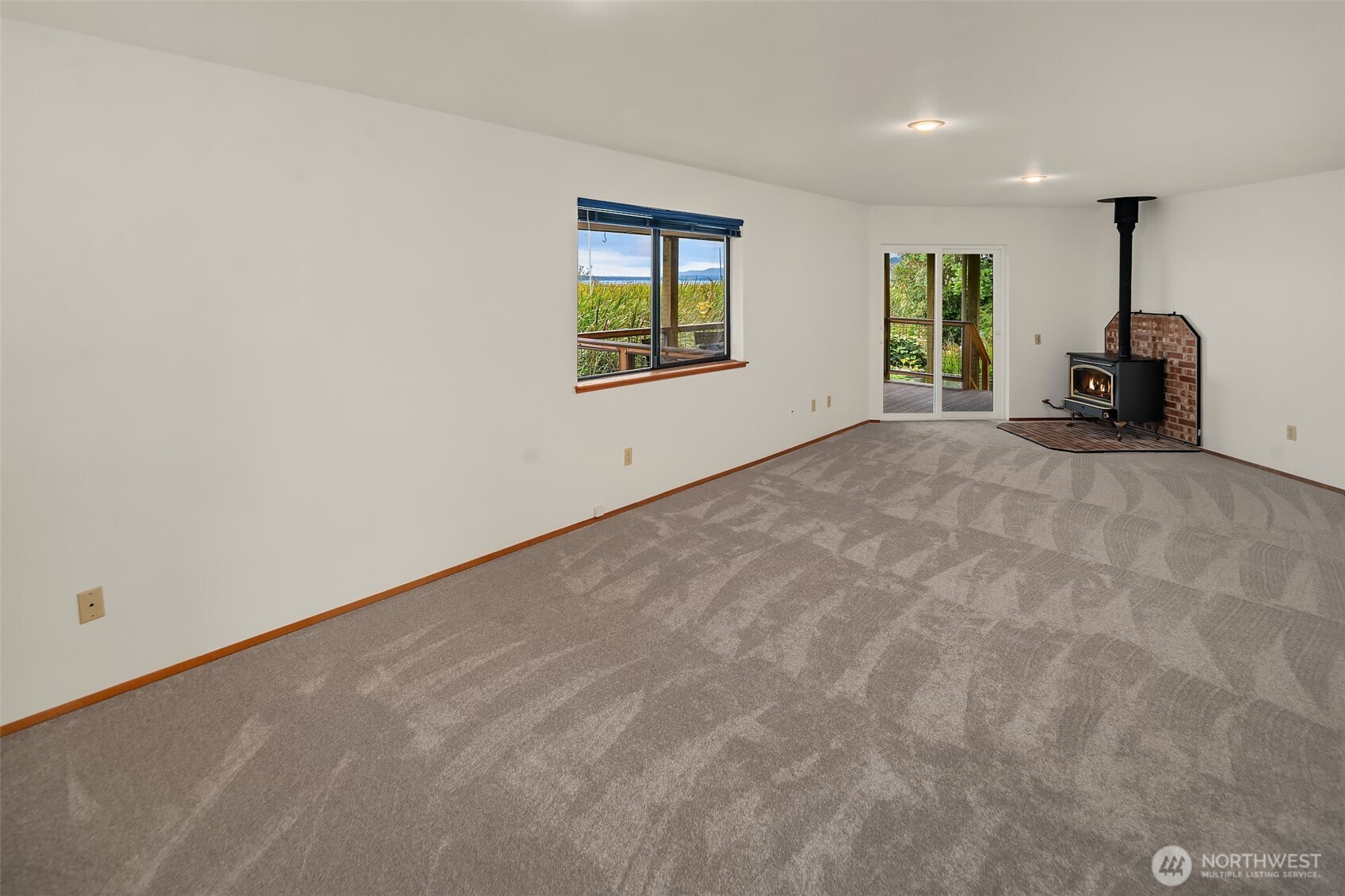 2682 Sunlight Beach Road Property Photo 26