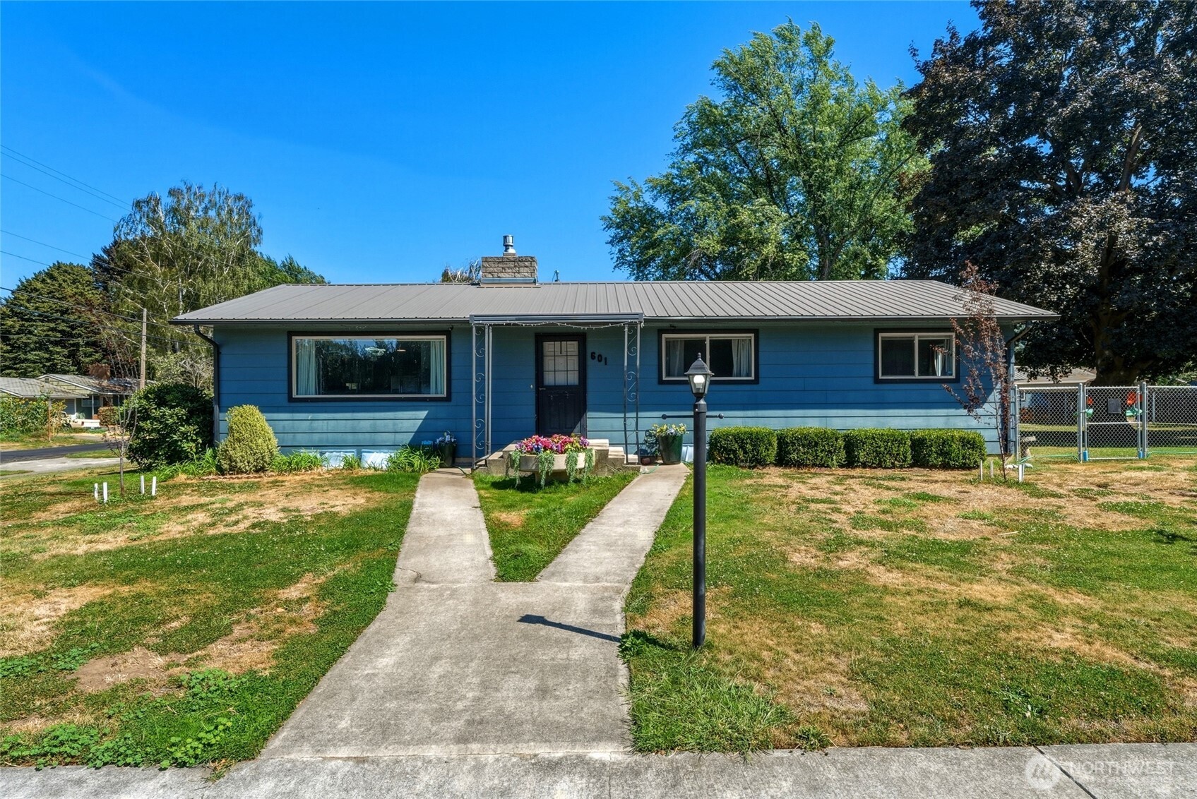 601 Coppei Avenue Property Photo 1