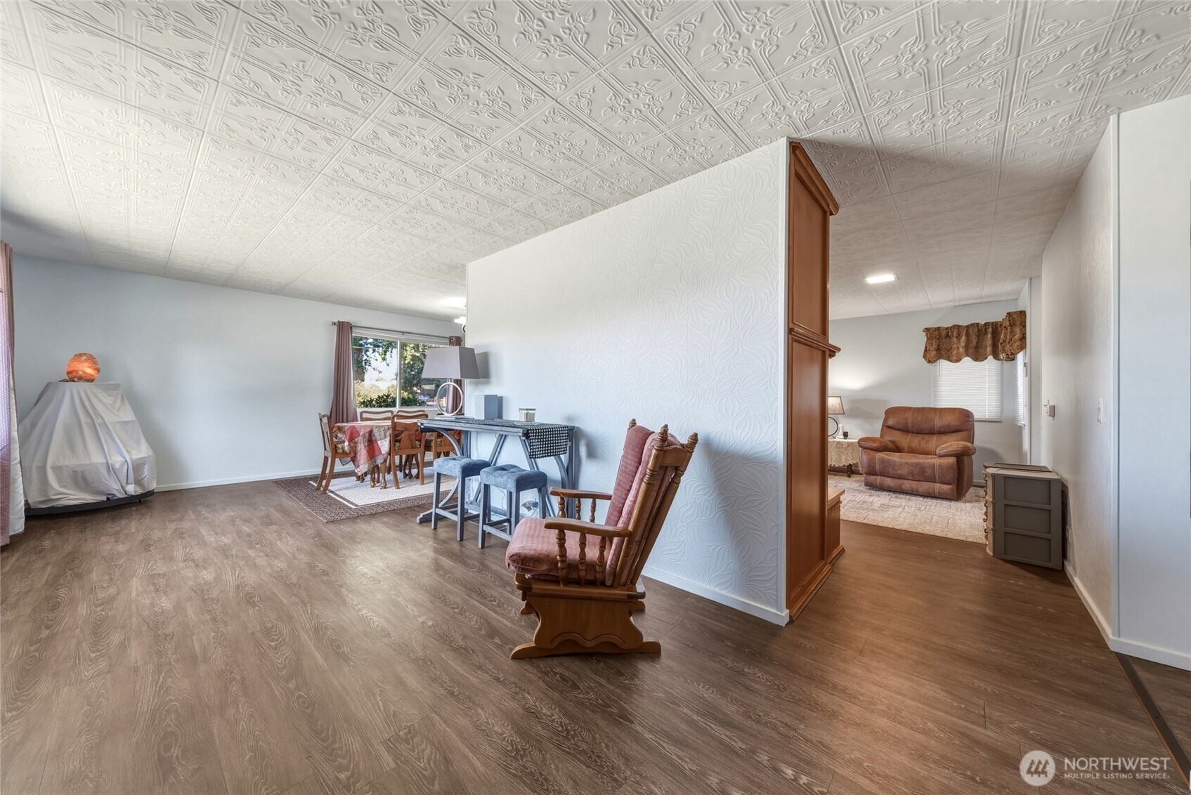 601 Coppei Avenue Property Photo 3