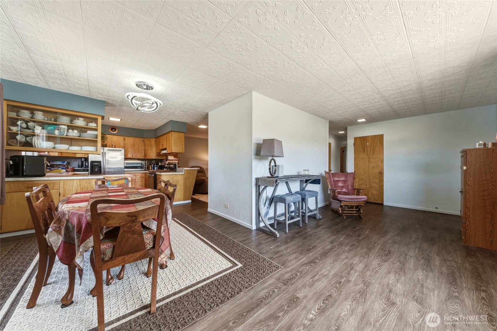 601 Coppei Avenue Property Photo 4