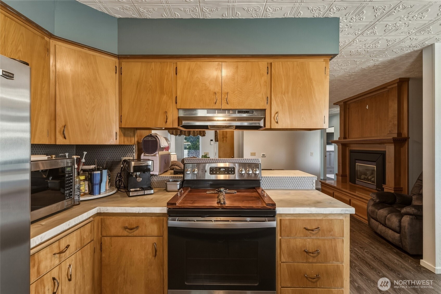 601 Coppei Avenue Property Photo 8
