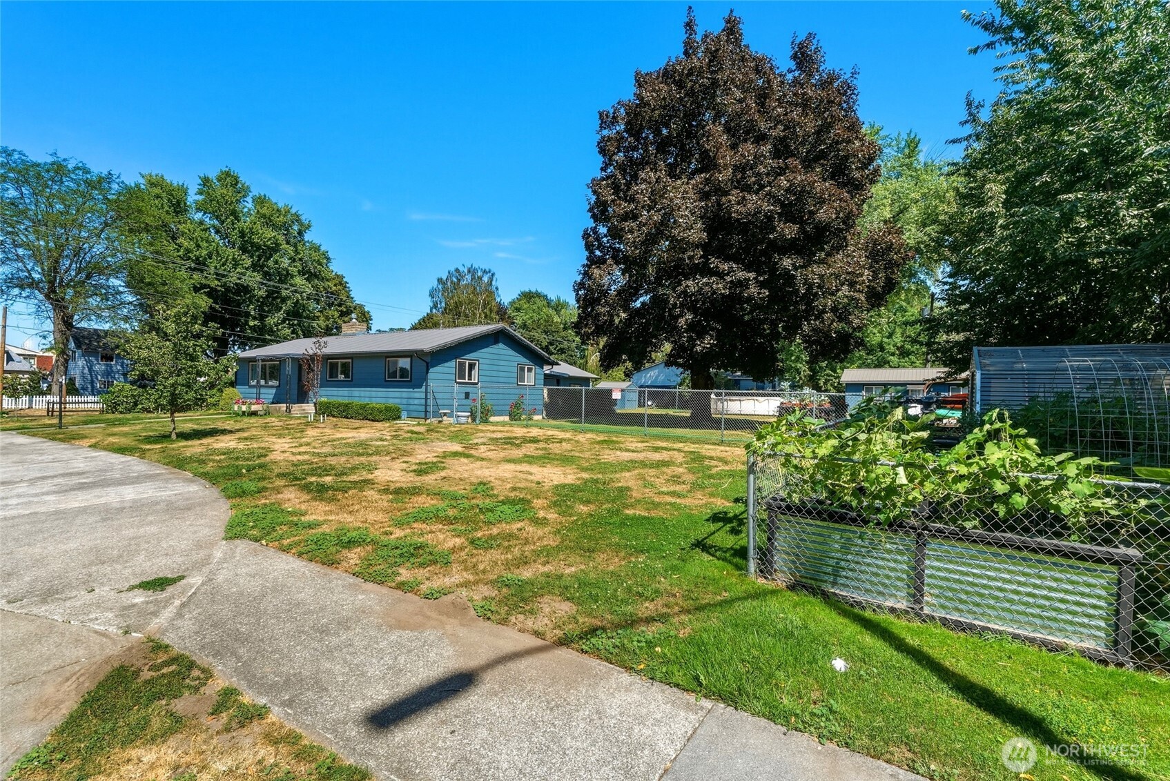 601 Coppei Avenue Property Photo 32