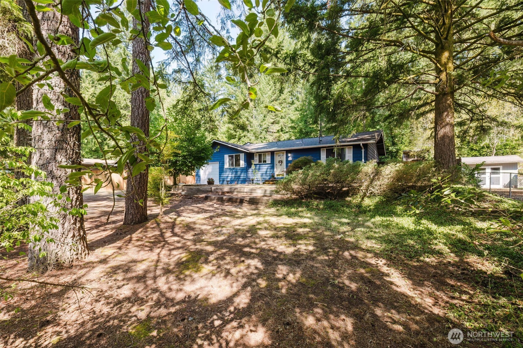 13700 Nw Dolly Varden Lane Property Photo 2