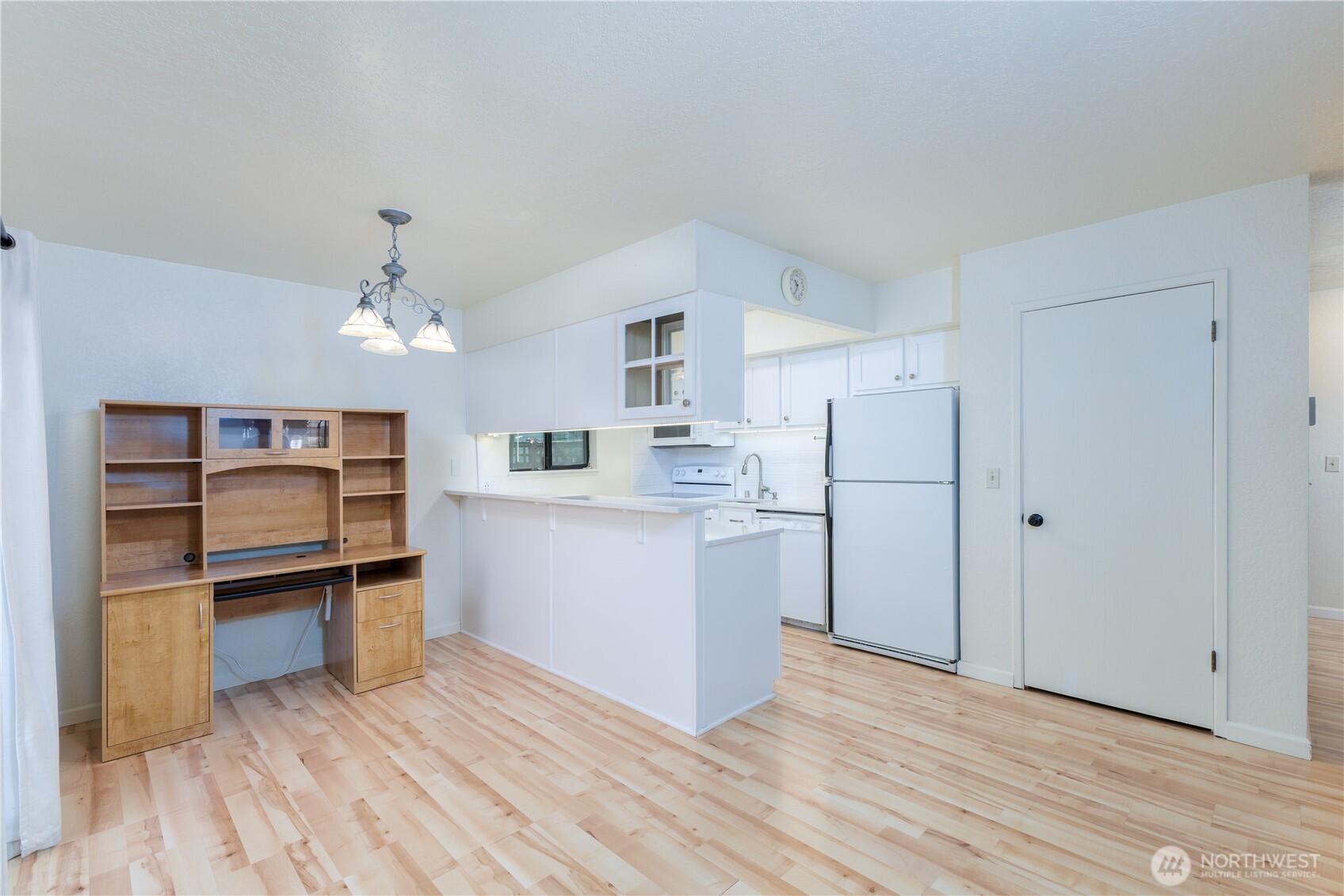 8603 244th St Sw 2a Property Photo 4