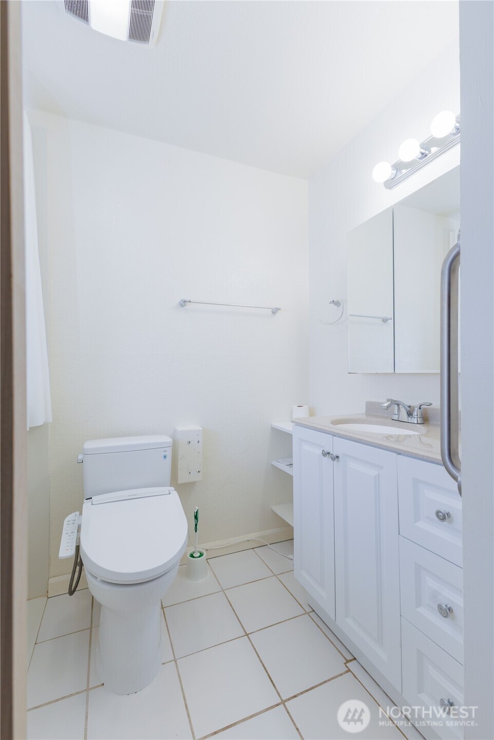 8603 244th St Sw 2a Property Photo 7