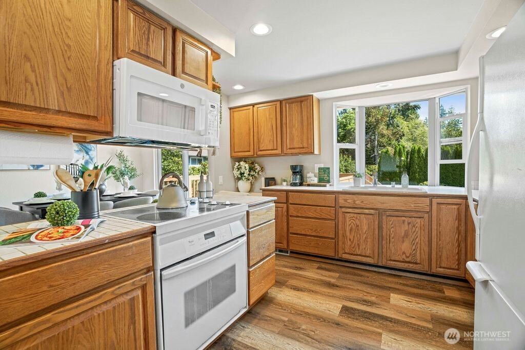 15003 45th Place Property Photo 4