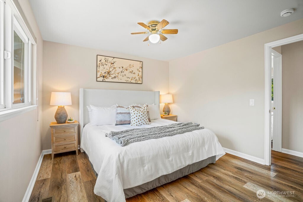 15003 45th Place Property Photo 7