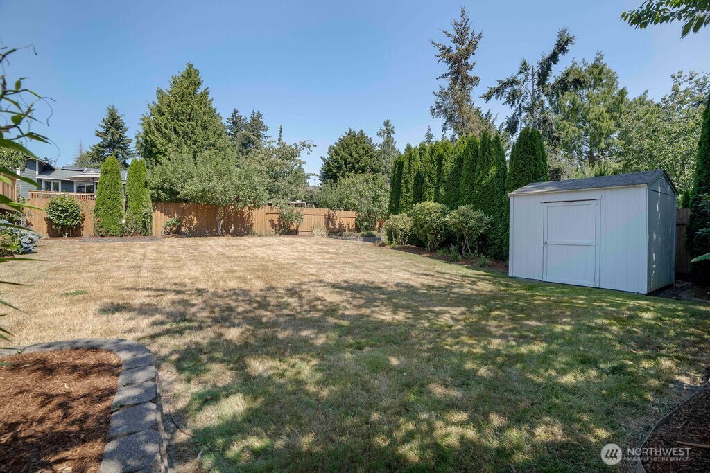 15003 45th Place Property Photo 18