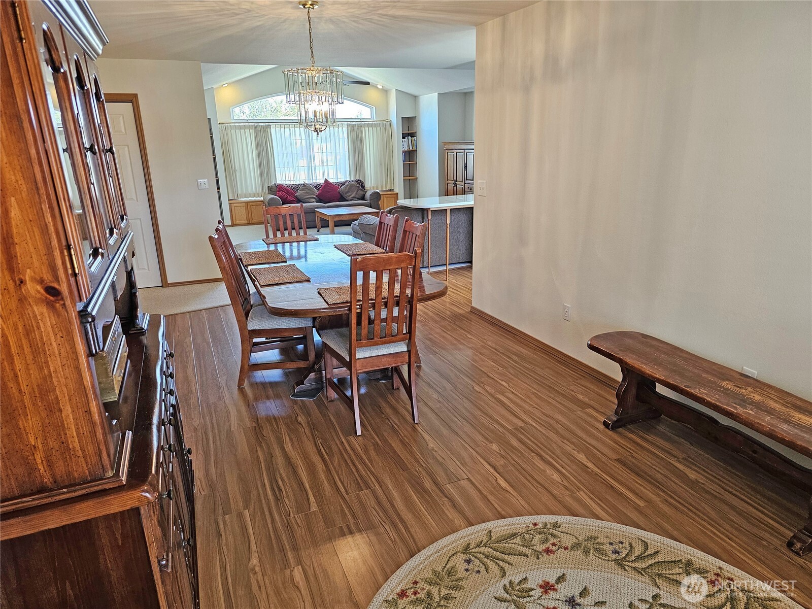 9214 Applegate Loop Property Photo 10