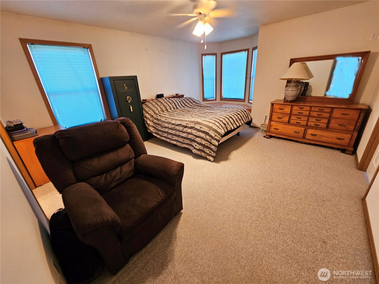 9214 Applegate Loop Property Photo 13