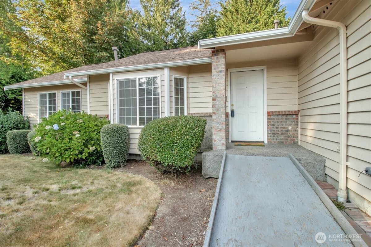 14114 Beverly Park Road A Property Photo 5