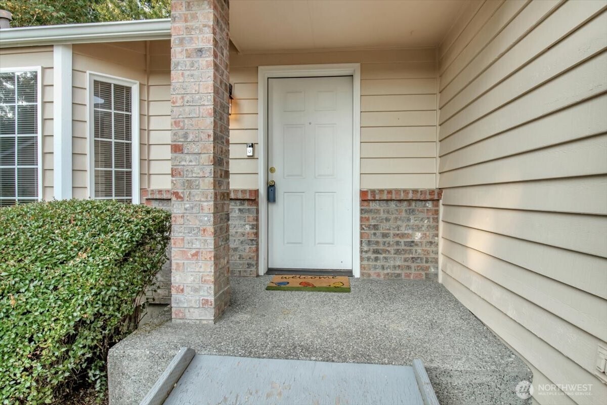 14114 Beverly Park Road A Property Photo 6