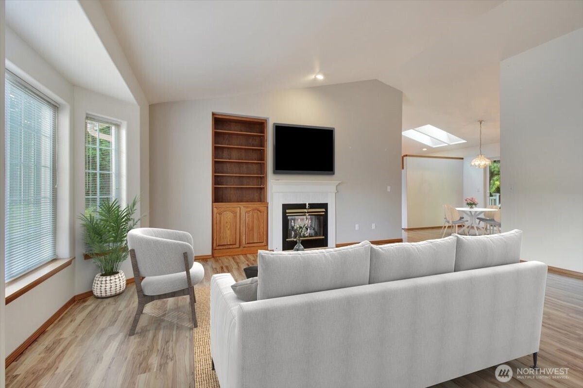 14114 Beverly Park Road A Property Photo 7