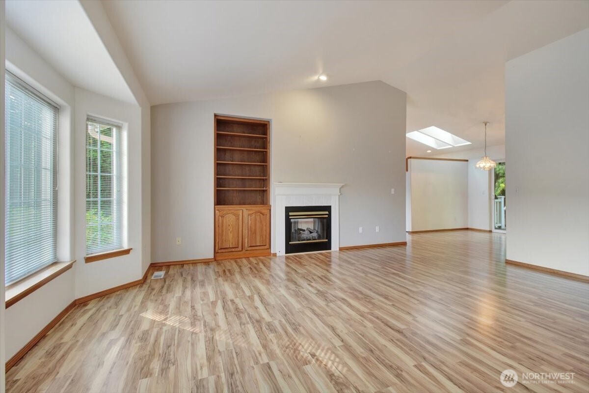 14114 Beverly Park Road A Property Photo 8