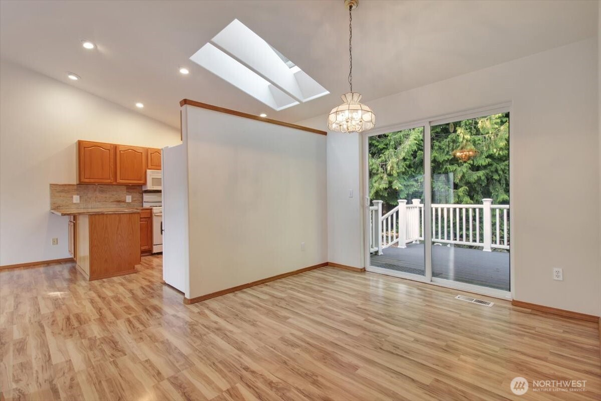 14114 Beverly Park Road A Property Photo 11