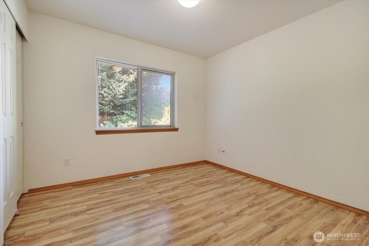 14114 Beverly Park Road A Property Photo 23