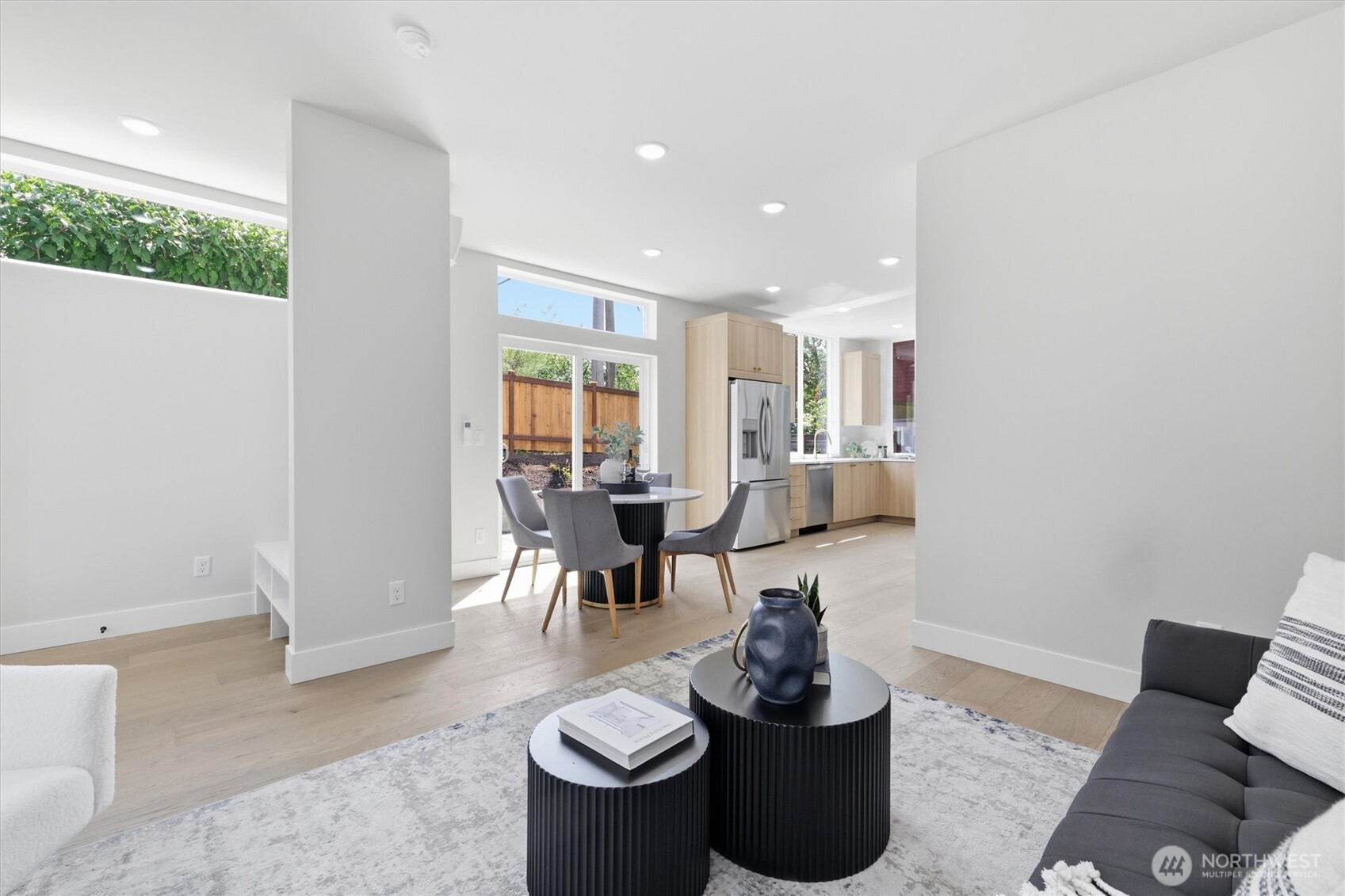 1407 29th Avenue Property Photo 4