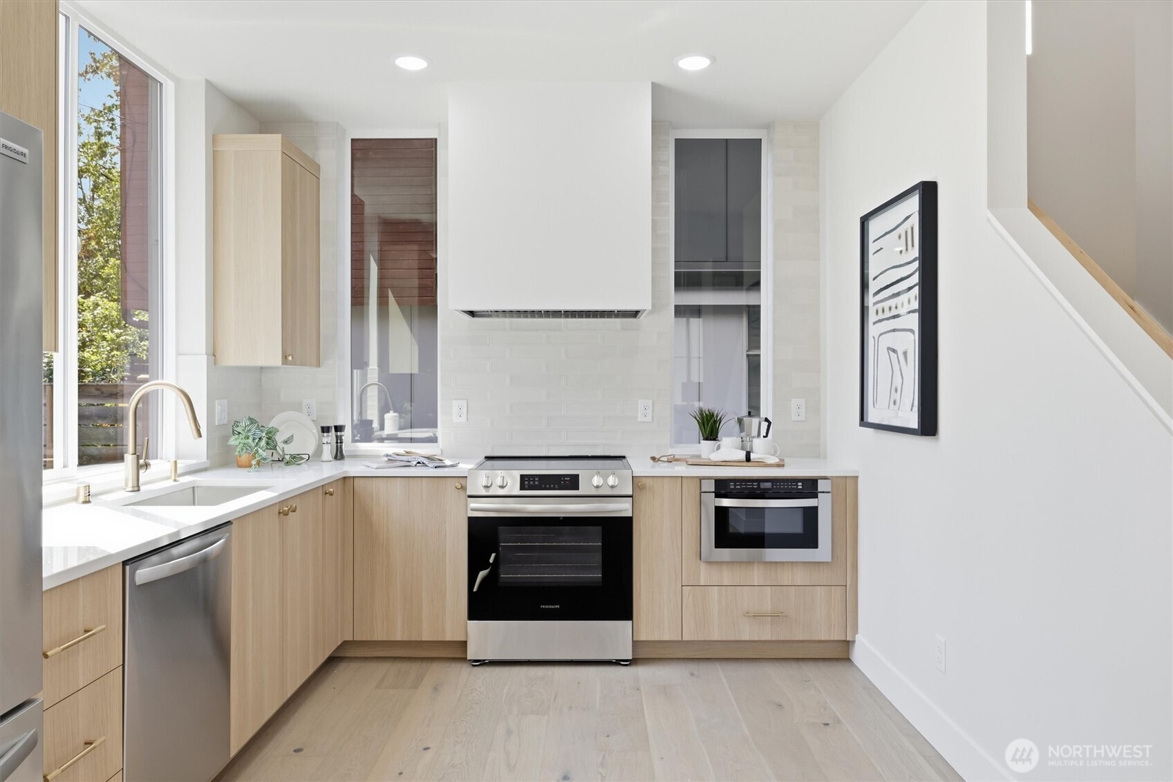 1407 29th Avenue Property Photo 8