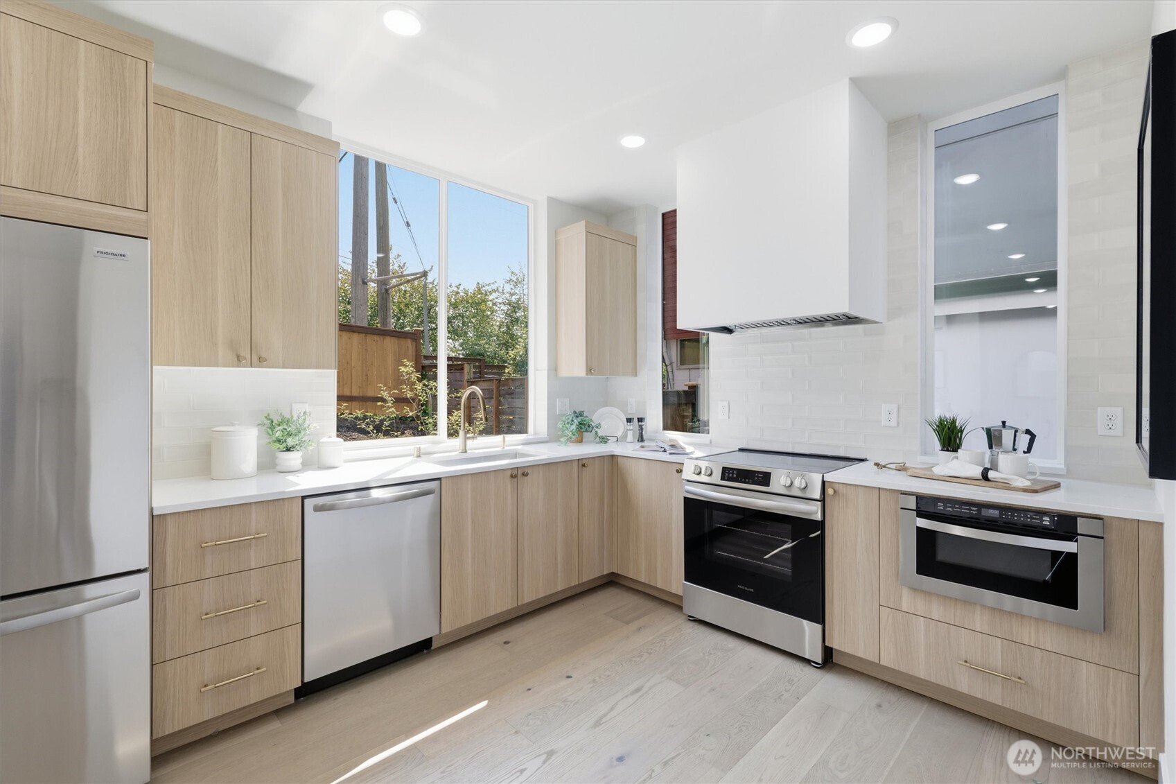 1407 29th Avenue Property Photo 9