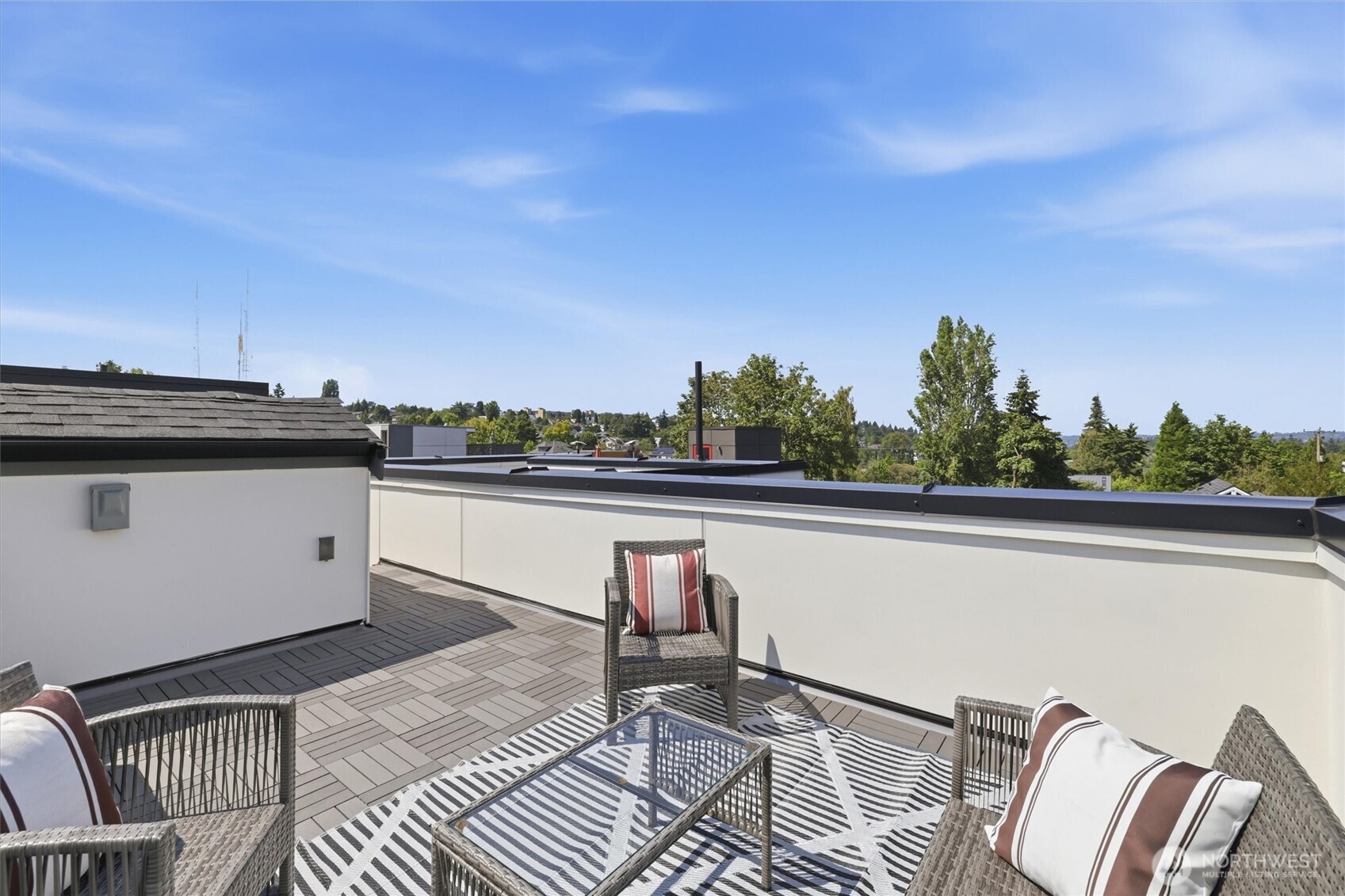1407 29th Avenue Property Photo 23