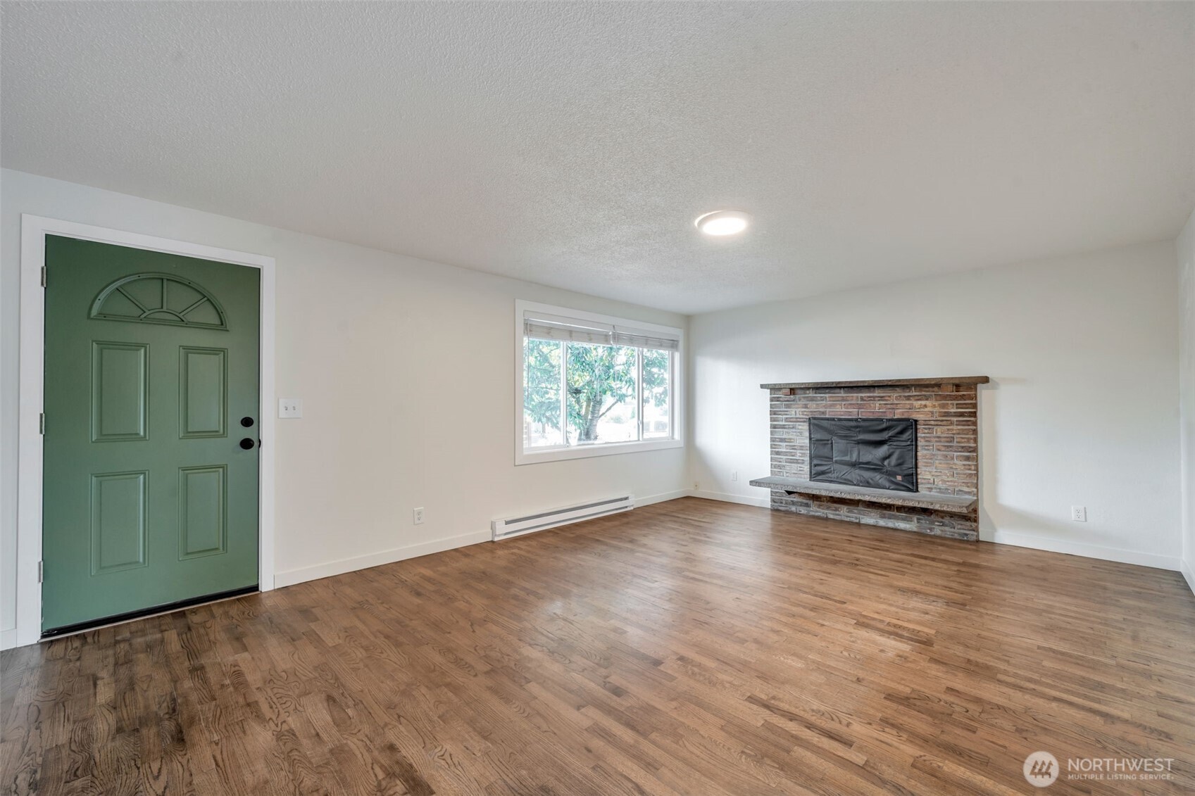 7213 E E Street Property Photo 7