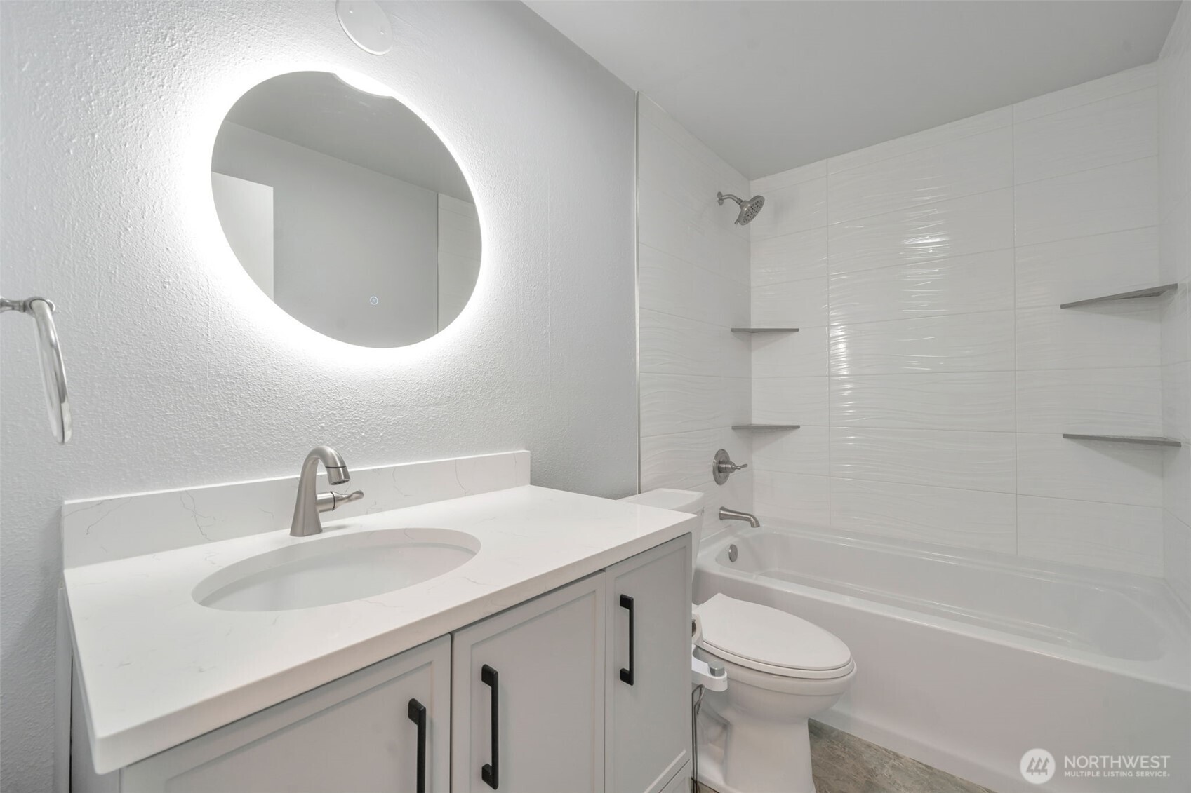7213 E E Street Property Photo 11