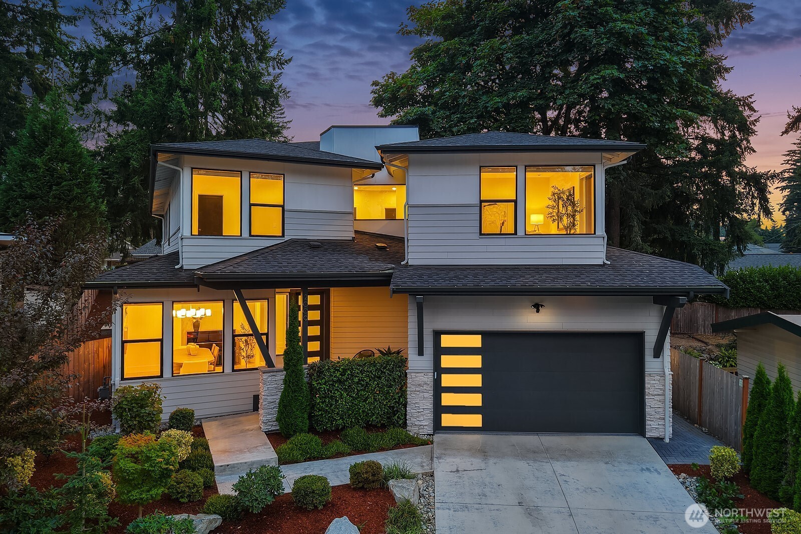 2009 166th Place Property Photo 1