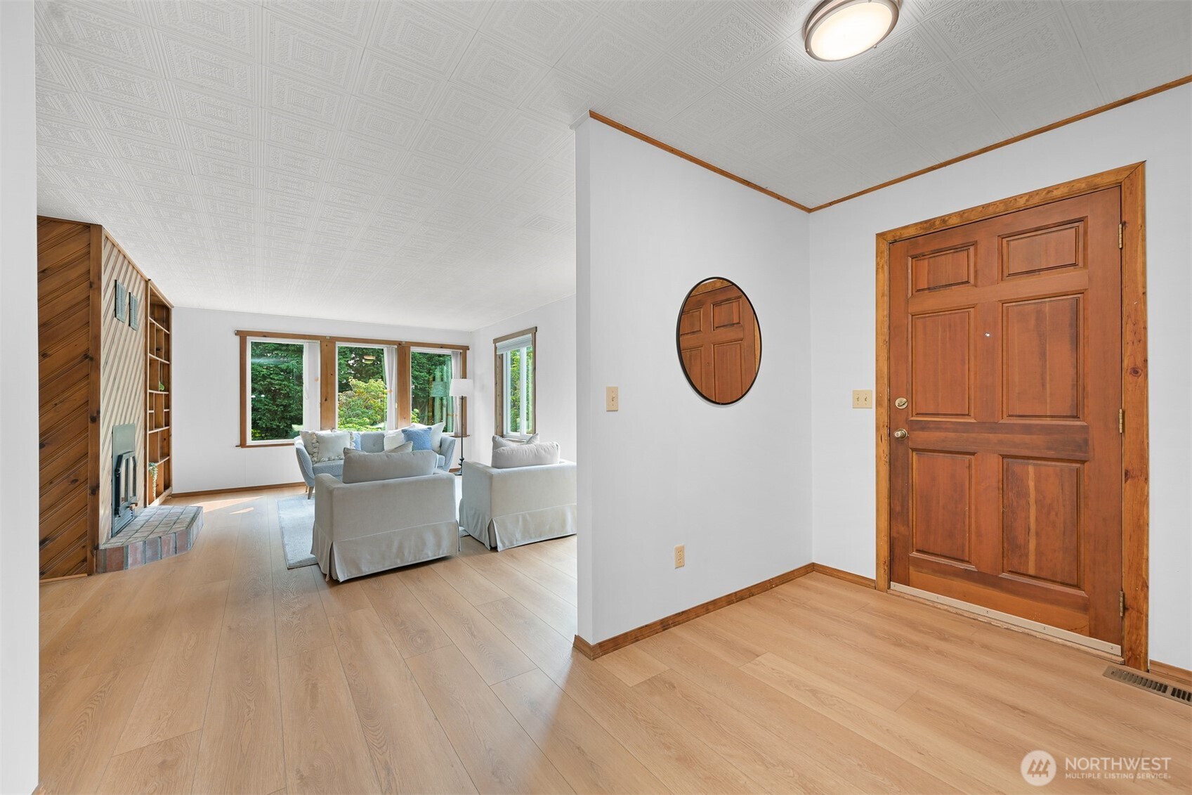 2438 N Bakerview Park Drive Property Photo 5
