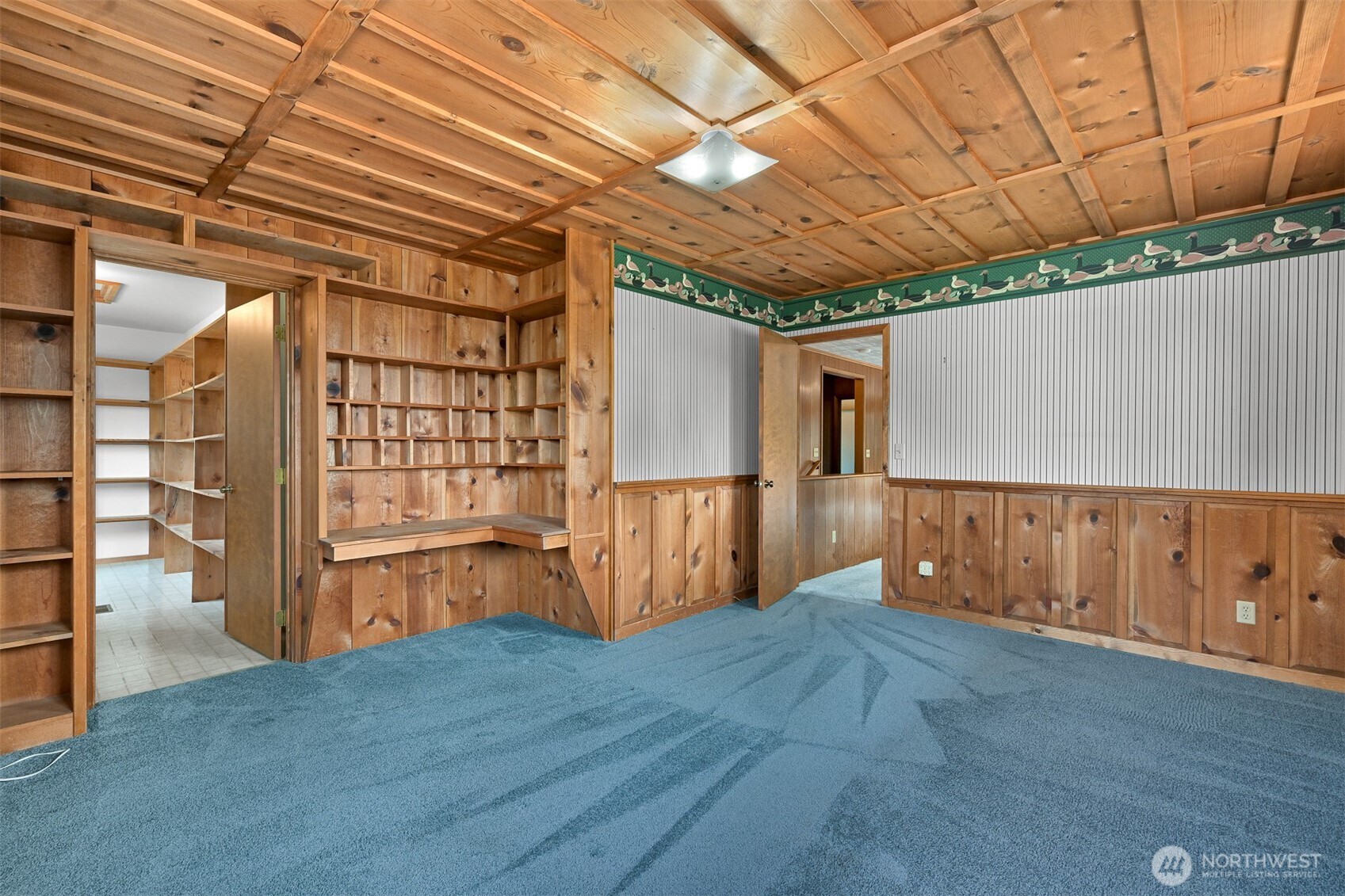 2438 N Bakerview Park Drive Property Photo 24