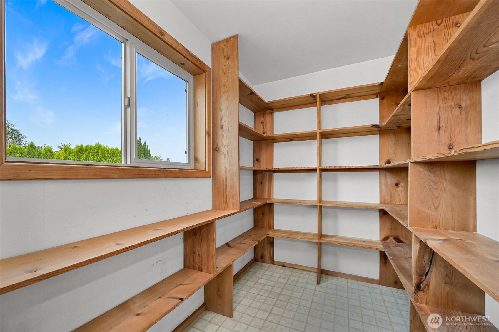 2438 N Bakerview Park Drive Property Photo 25