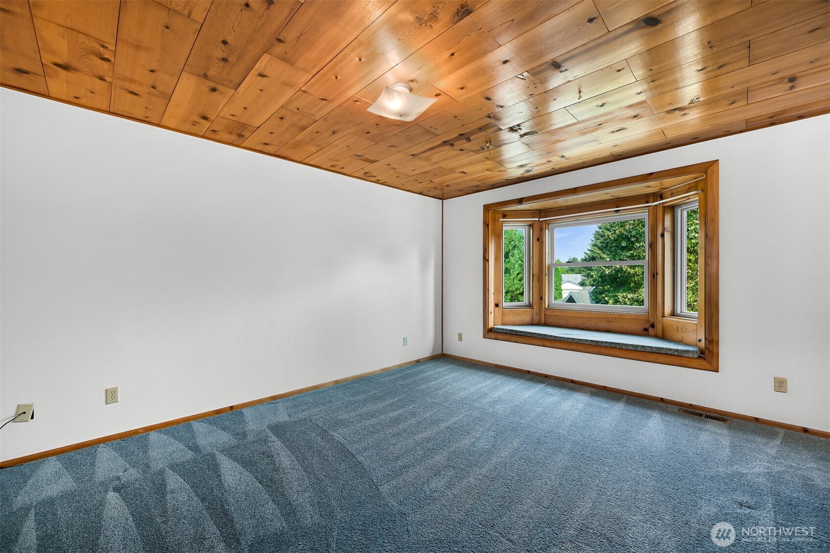 2438 N Bakerview Park Drive Property Photo 26
