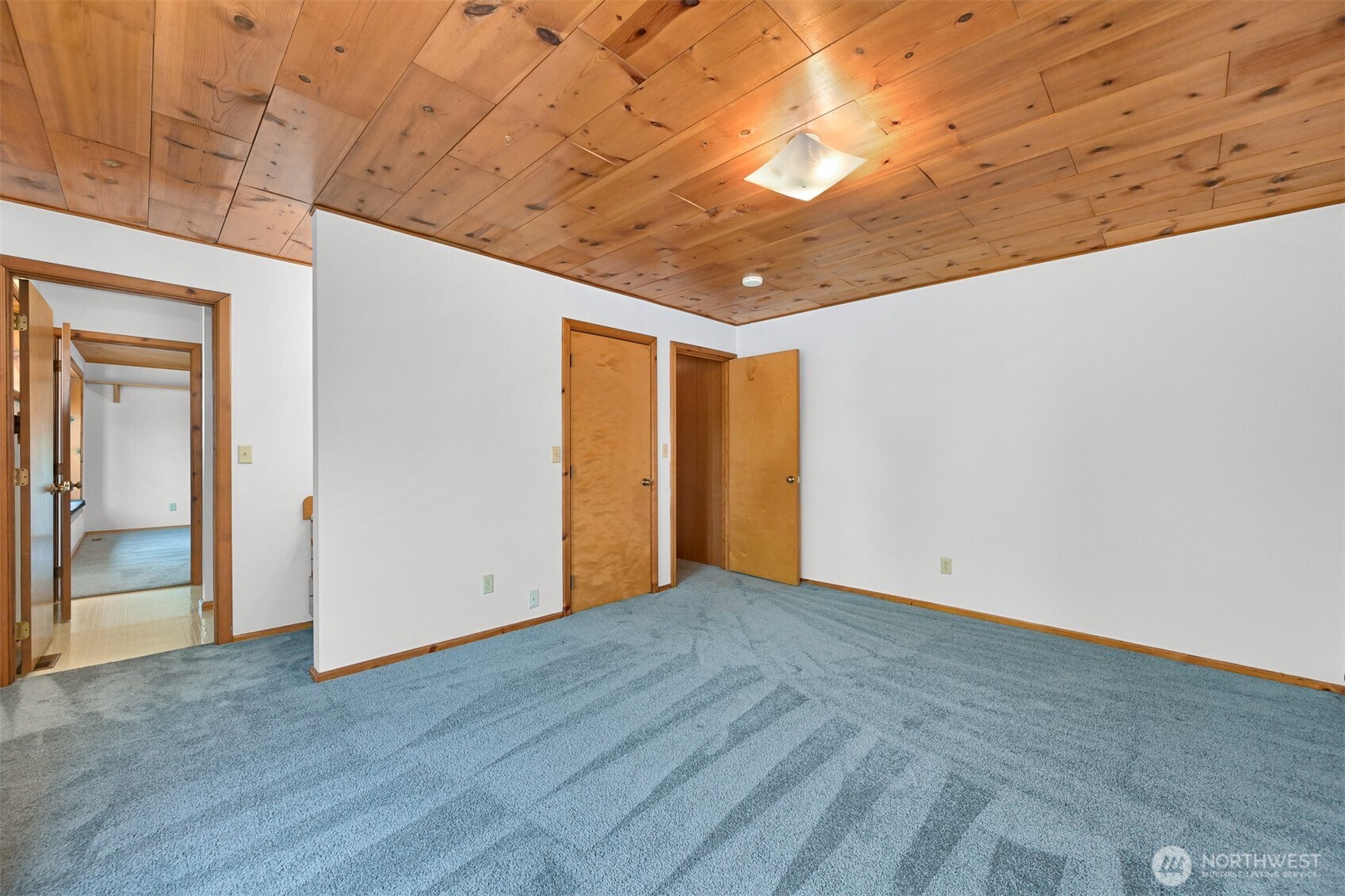 2438 N Bakerview Park Drive Property Photo 28