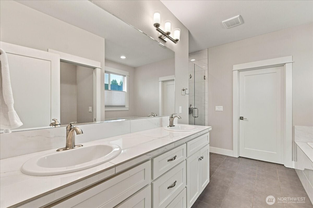 450 Lilac Lane Property Photo 17