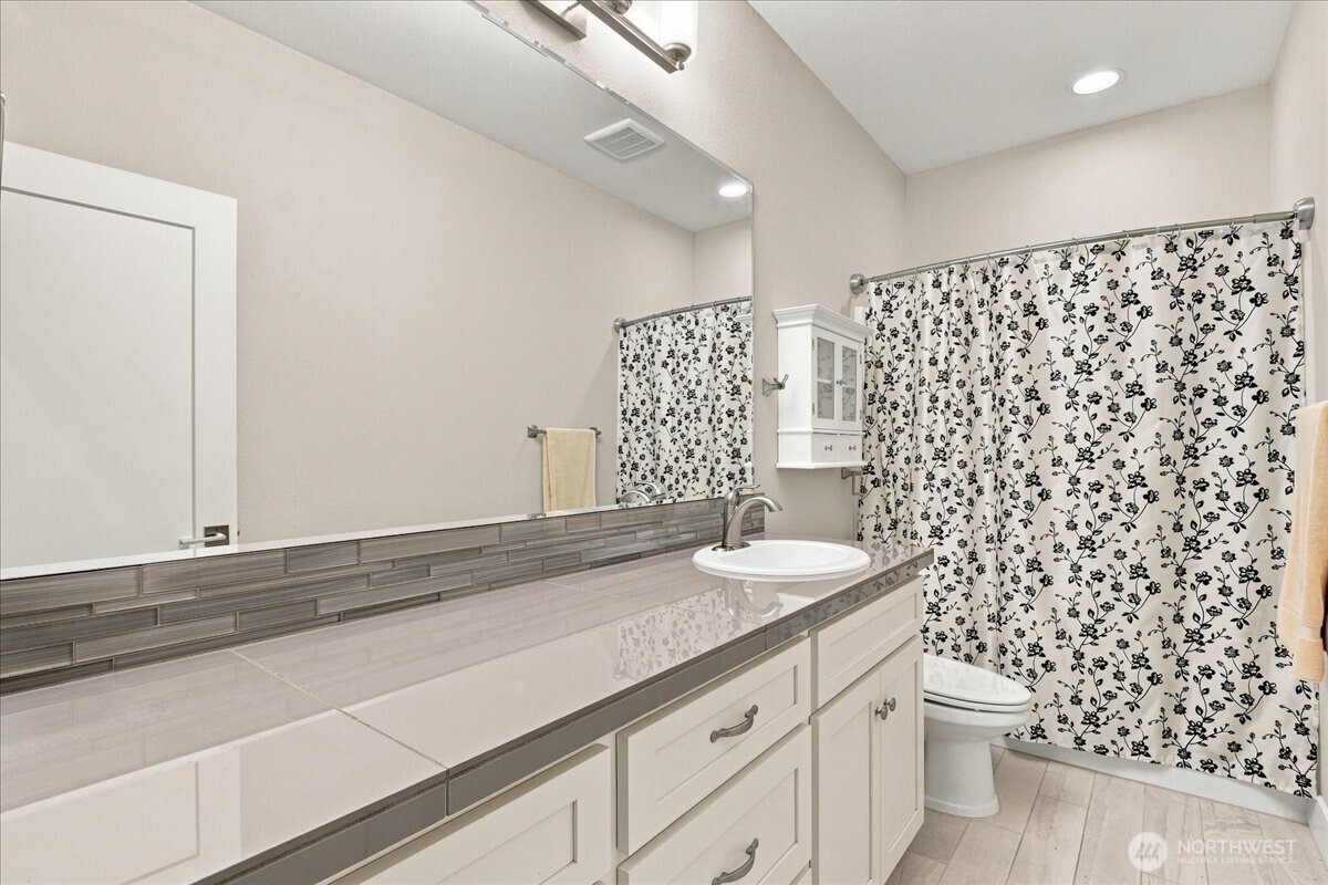 450 Lilac Lane Property Photo 21