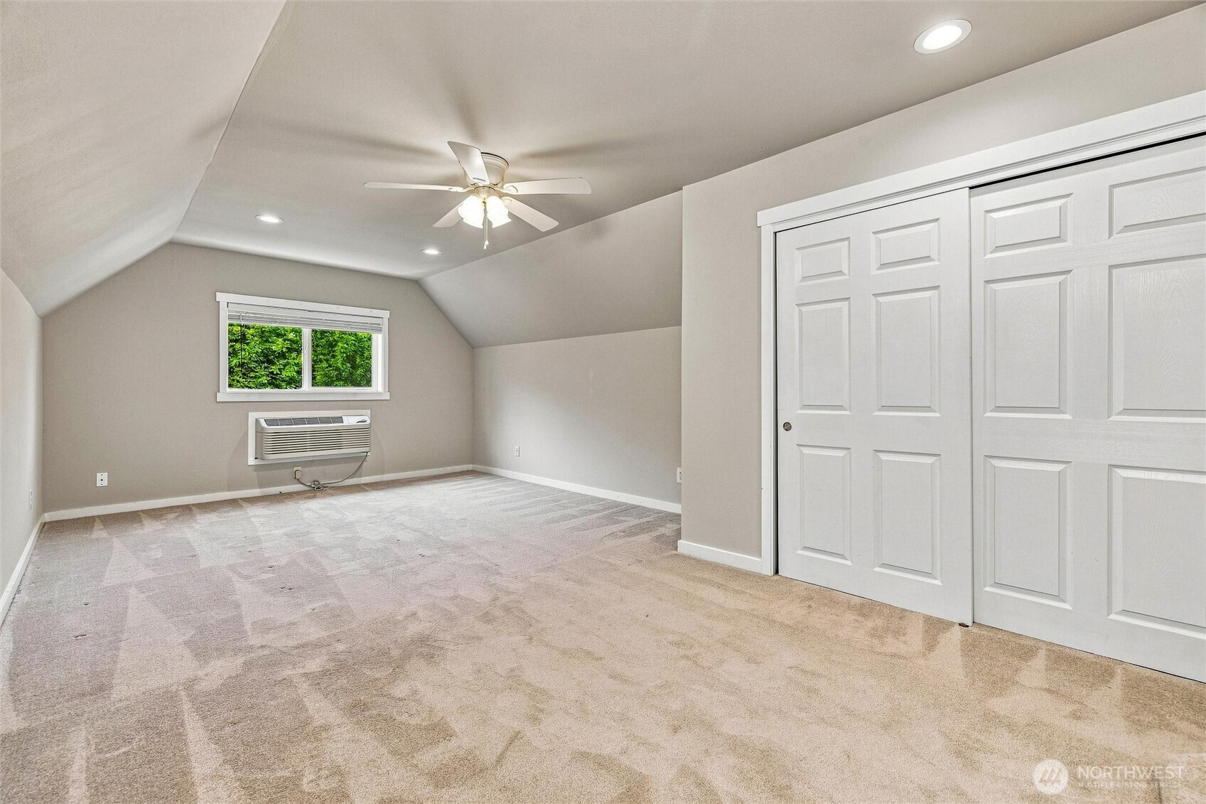 1183 D Street Property Photo 31
