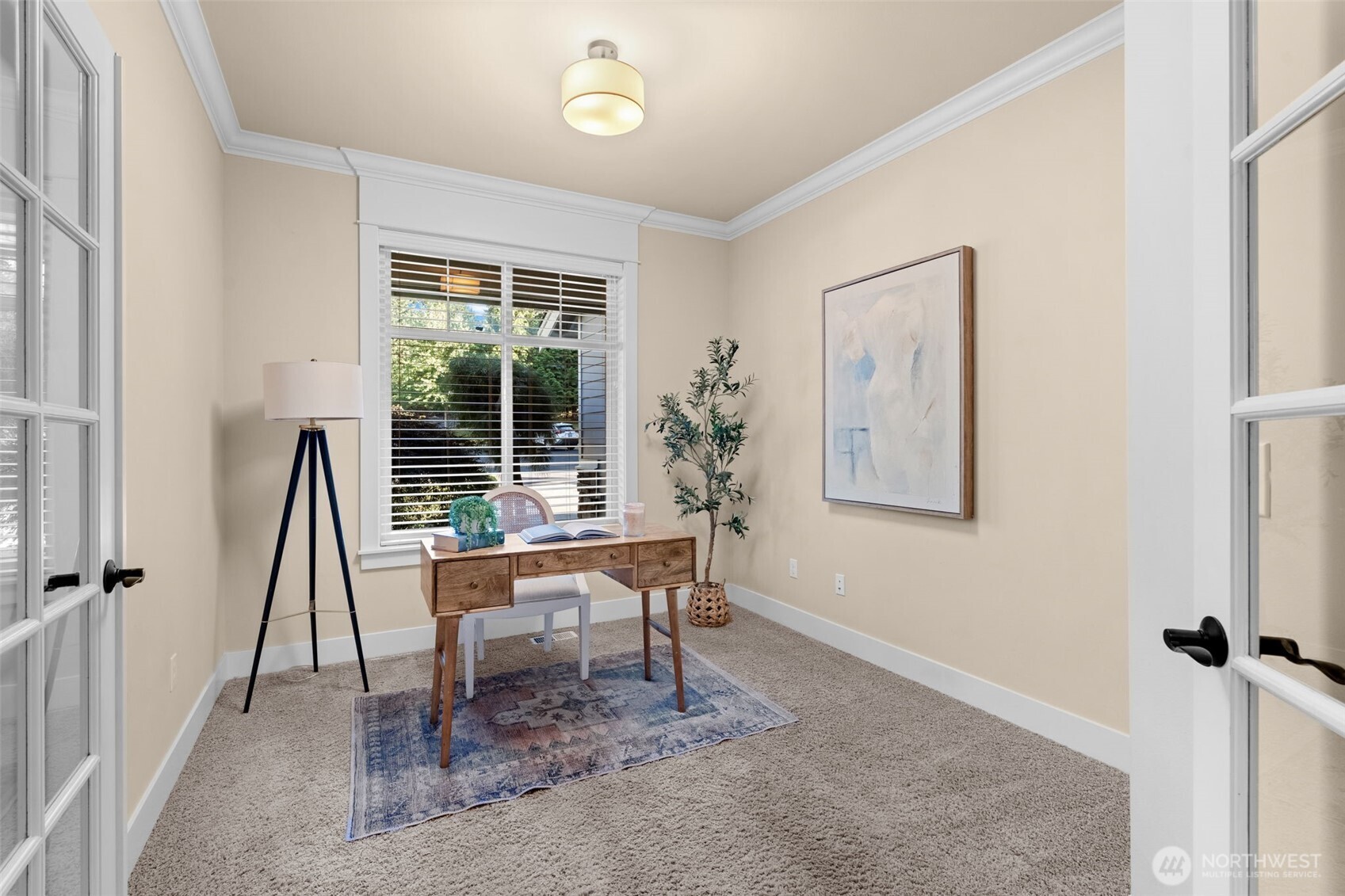 904 7th Court Property Photo 21
