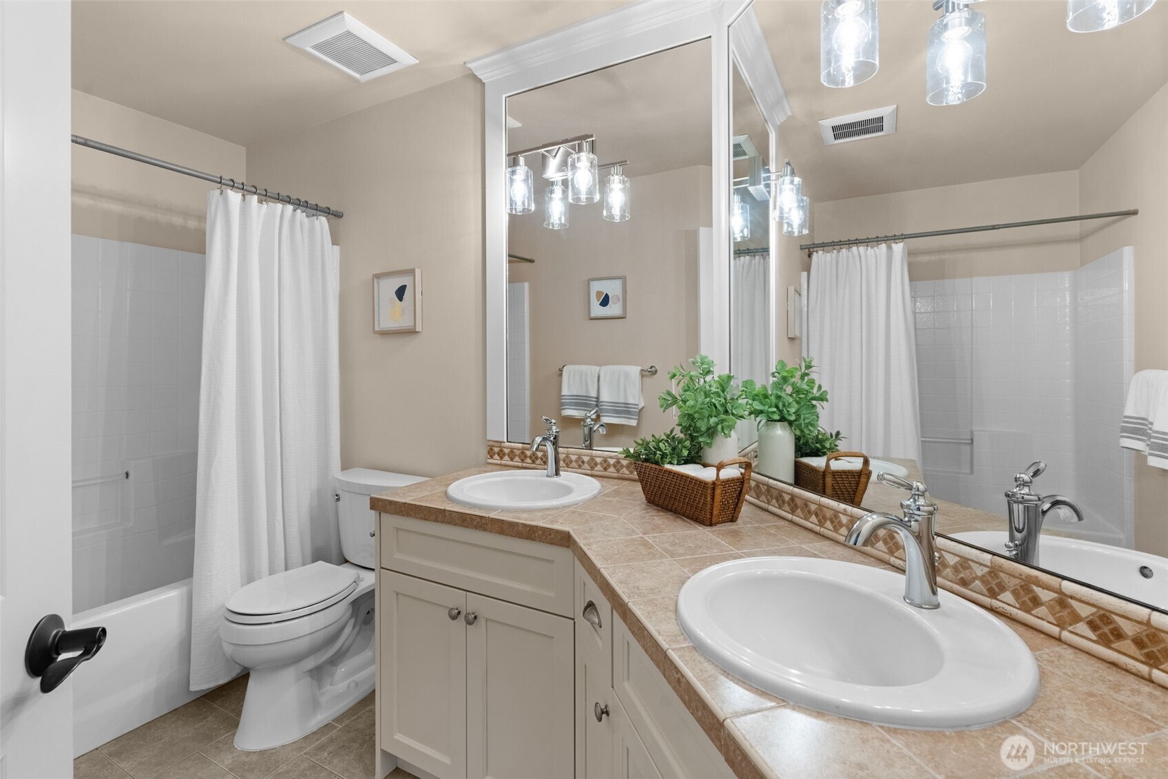 904 7th Court Property Photo 31