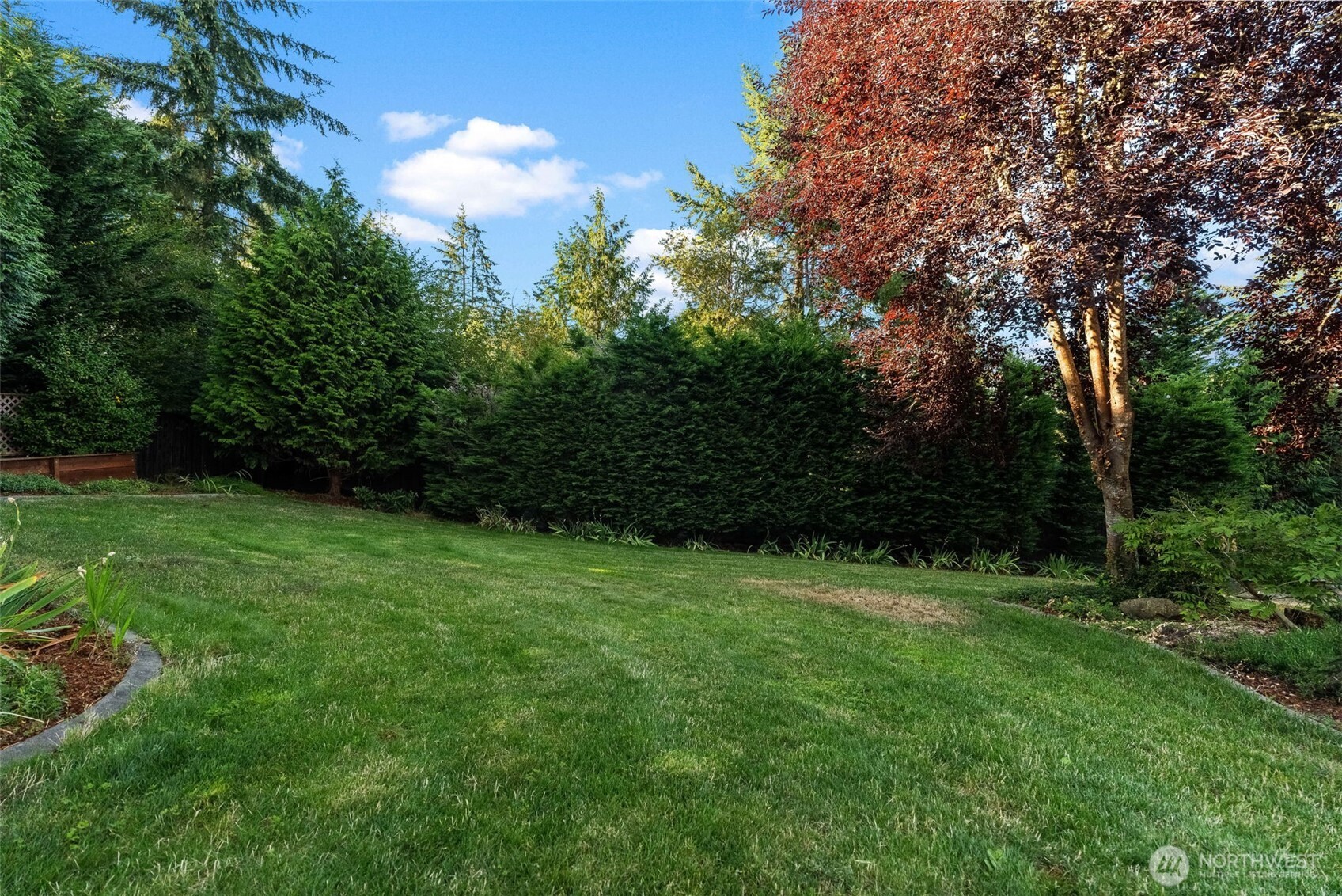 904 7th Court Property Photo 39