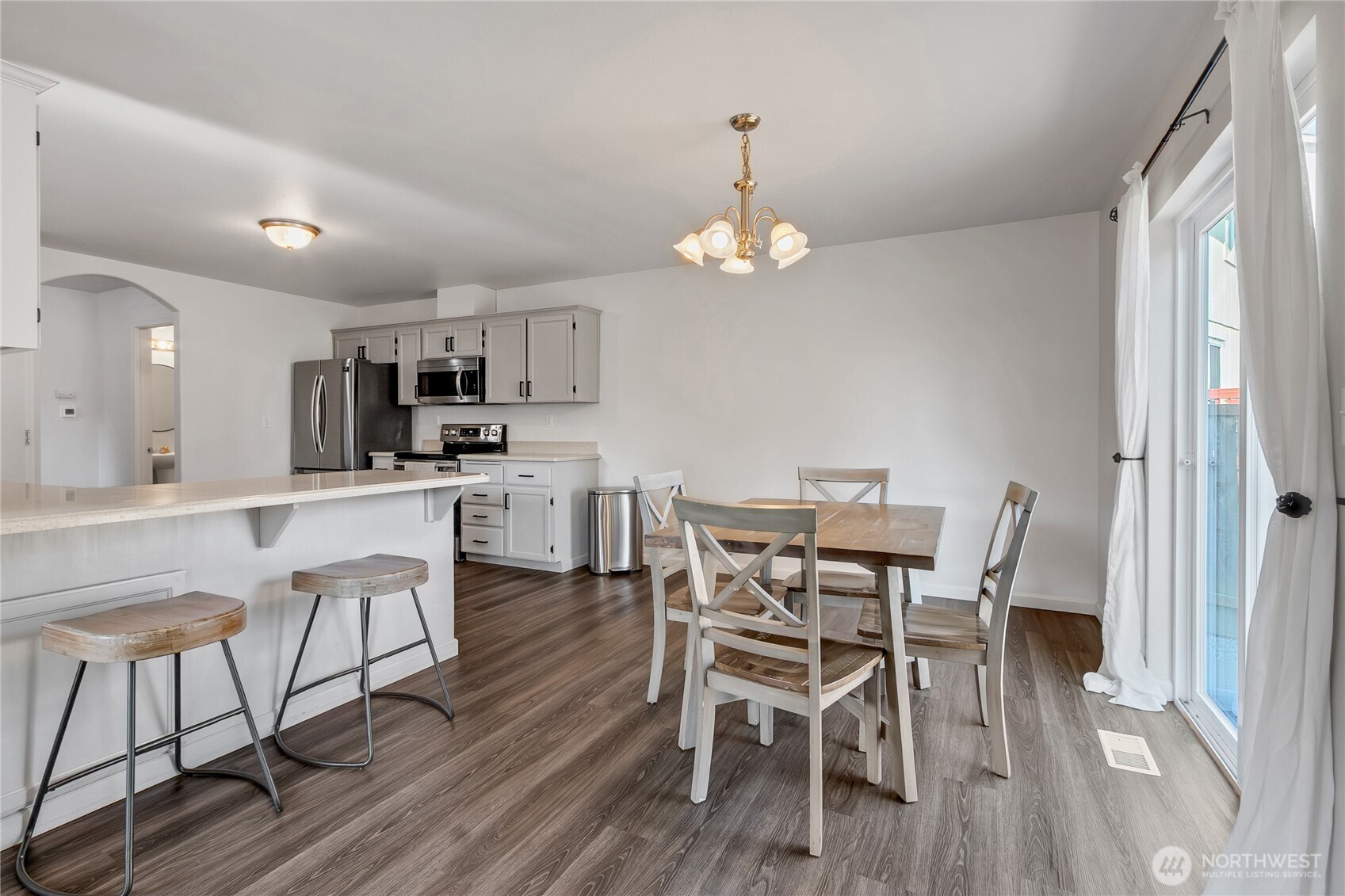 1212 192nd Street Ct Property Photo 6