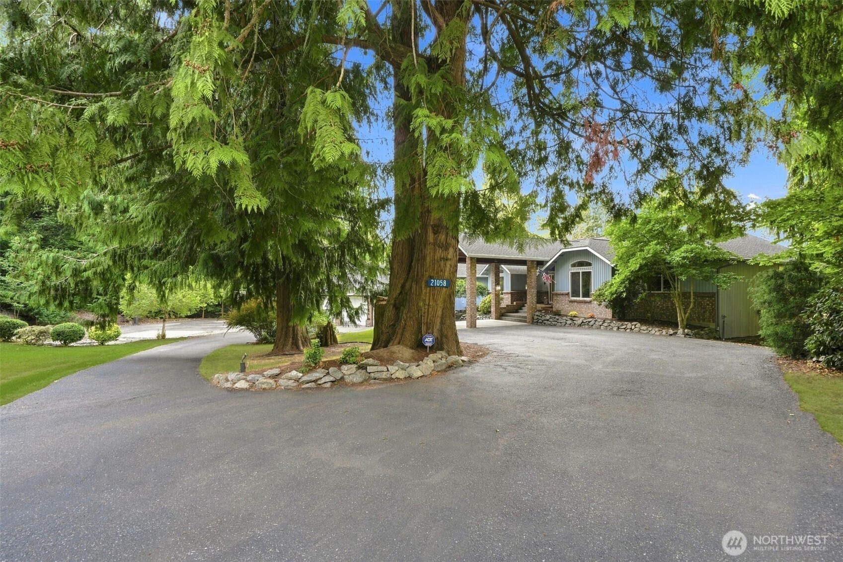 21058 Estate Drive Property Photo 4