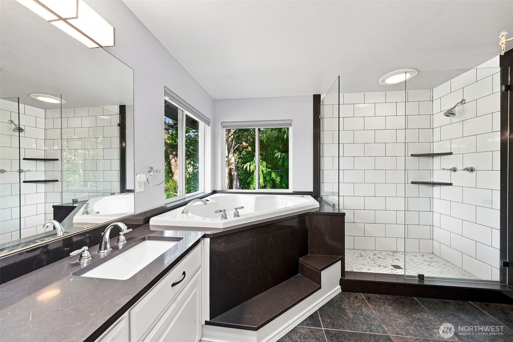 21058 Estate Drive Property Photo 14