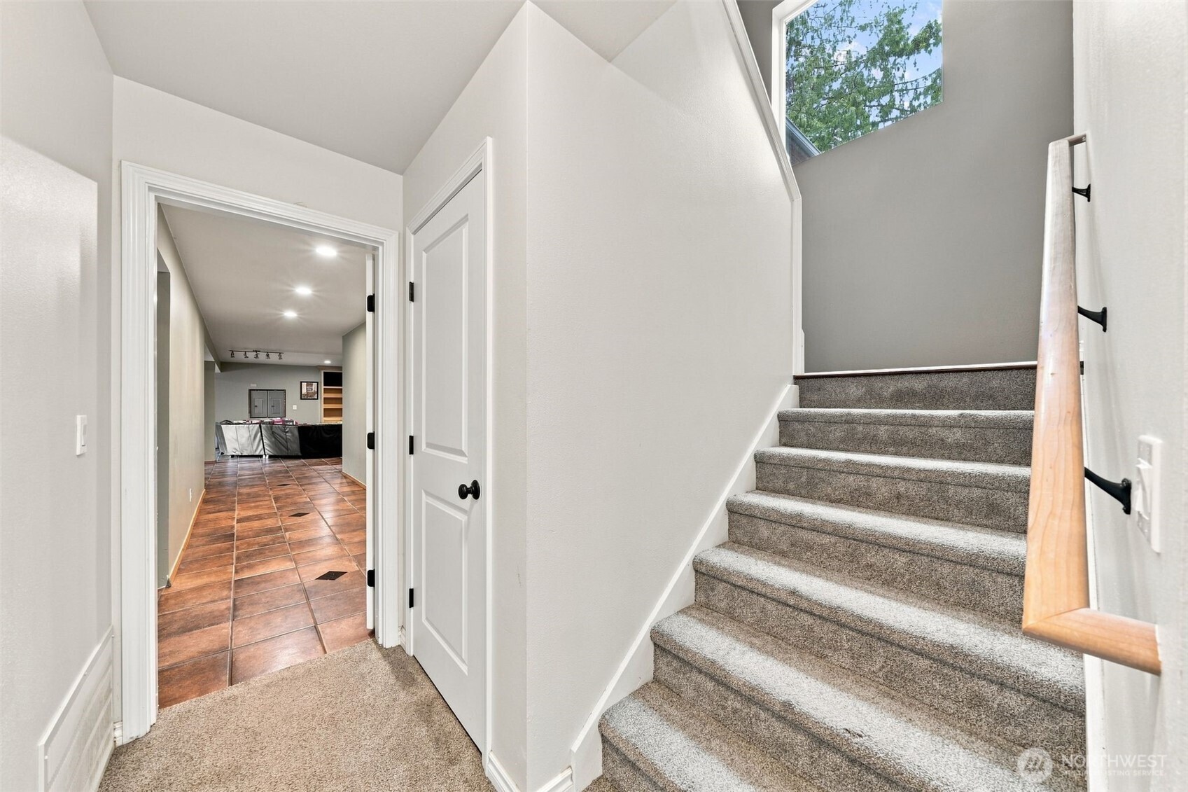 21058 Estate Drive Property Photo 22
