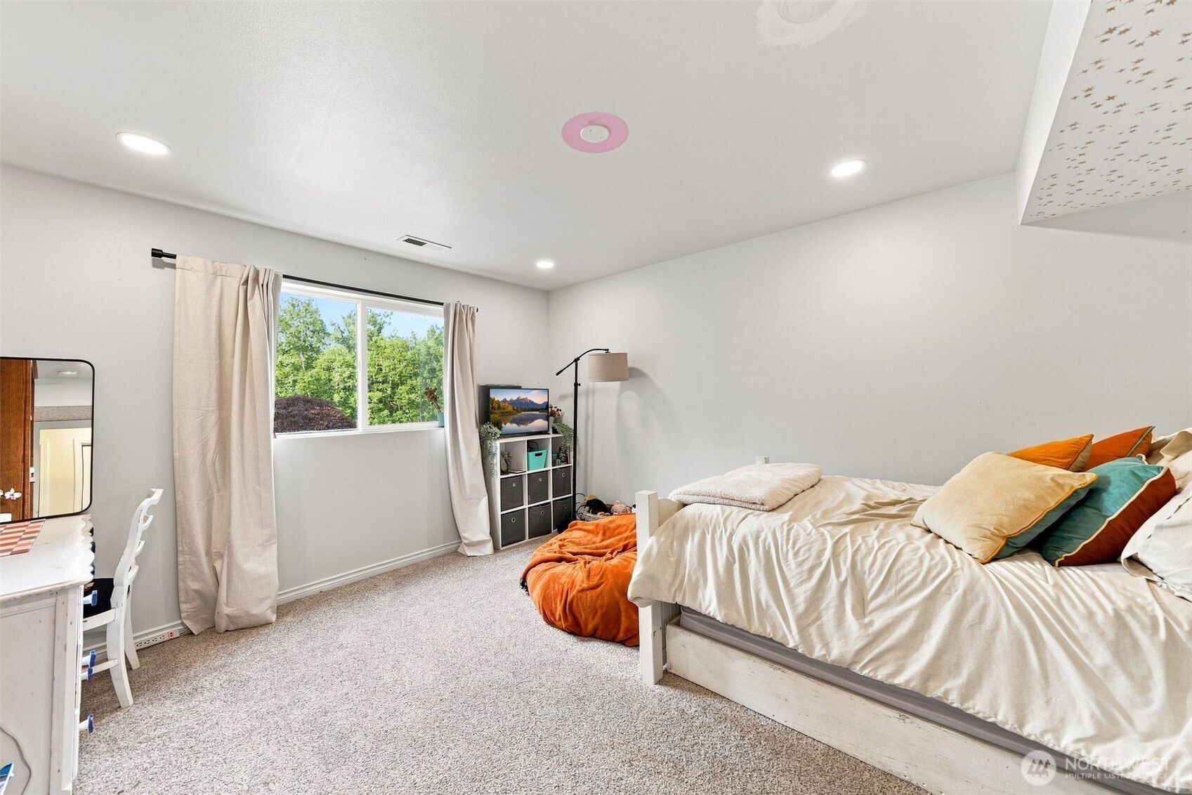 21058 Estate Drive Property Photo 25