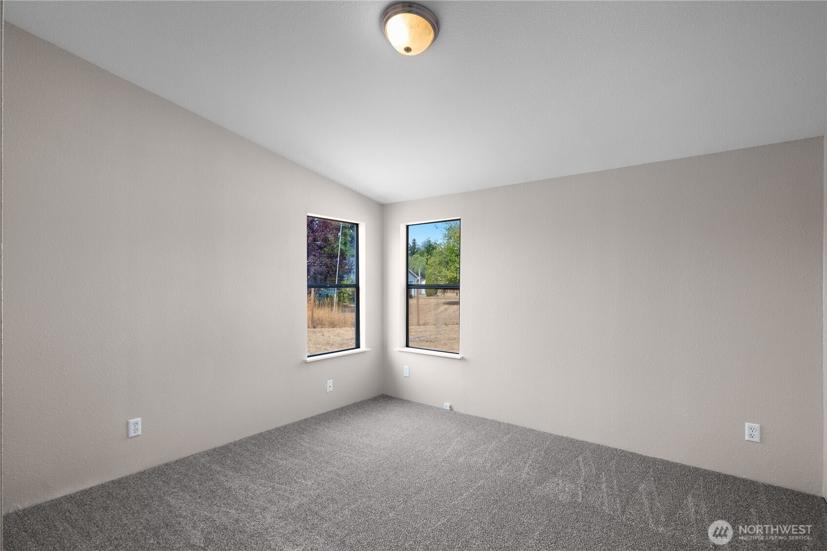 18032 Meyer Lane Property Photo 16